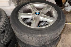 Cerchi e gomme BMW r16