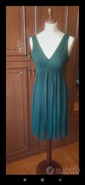 Abito Zara verde con cristalli Swarovski