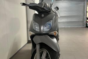 Yamaha XCity 250
