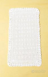 Runner Centrino cotone, uncinetto.Nuovo 39 X 22 cm