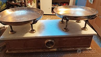 antica bilancia anni 40 