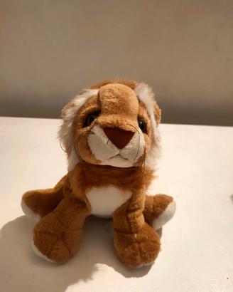 Lotto 3 Peluche: Leoncino e Coppia Trichechi