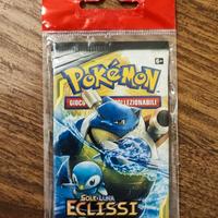 Pacchetto Pokémon Sole e Luna Eclissi Cosmica.