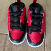 Nike Air Jordan 1 Mid numero 22