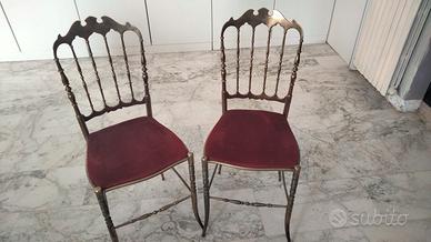 Poltroncine in ottone e velluto bordeaux