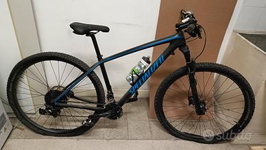 MTB SPECIALIZE EPIC IN CARBONIO RUOTE 29' 