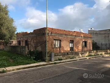 Ribasso, grezzo con lotto edificabile di mq 1000