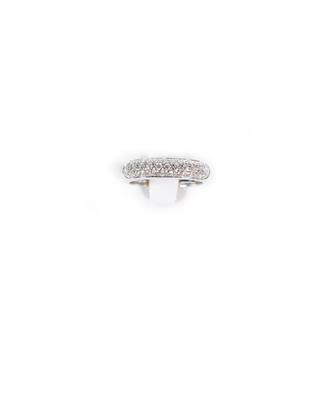 Anello in oro con diamanti