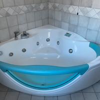 Vasca Idromassaggio Teuco con luci