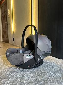 Cybex Cloud T i-Size + Adattatori passeggino