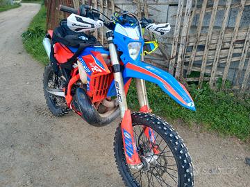 Beta 300 2t