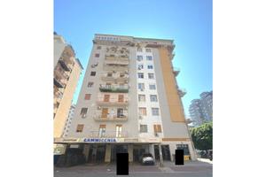 Via Ammiraglio Rizzo - Quadrivani doppi servizi.