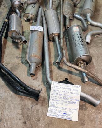 Ricambi vari di Auto in blocco
