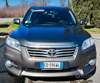 Toyota RAV 4 2.2 D-4D 150 CV