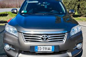 Toyota RAV 4 2.2 D-4D 150 CV