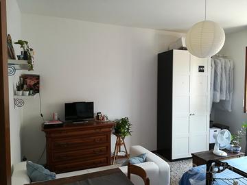 Ampia e luminosa stanza singola