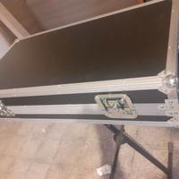 Rack / valigia per strumenti / Lettori CD / Mixer