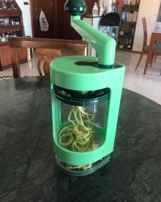 Supergiulietti  tagliaverdure