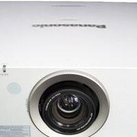 Videoproiettore Panasonic PT-D6000ES