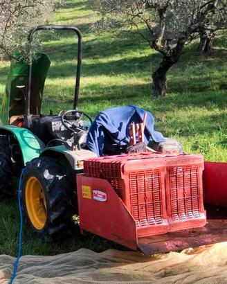 trattore Ferrari Cobram