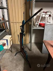 Tappatrice antica per tappi in sughero