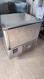 abbattitore temperatura 5 teglie 