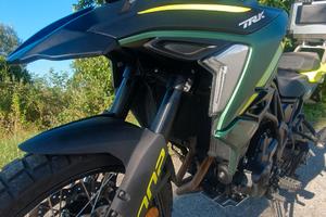 Benelli TRK 702 - 2025