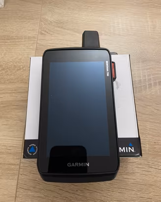 GARMIN MONTANA 750i