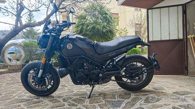 Benelli Leoncino 500