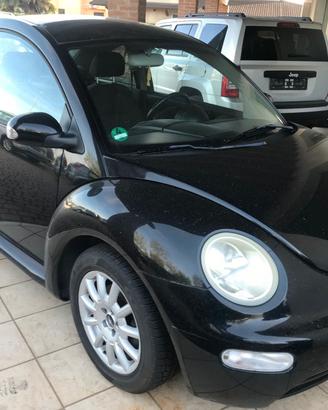 Volkswagen New Beetle 1.4 16V berlina