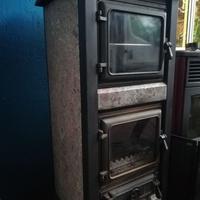 Stufa a legna La Rosa Camuna