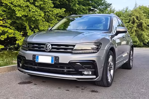 Volkswagen Tiguan 2.0 tdi R-Line 4motion dsg