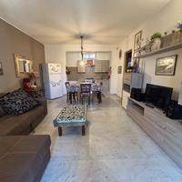 INDIPENDENTE 70 mq CON POSTO AUTO ACICASTELLO