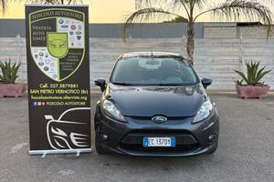 Ford Fiesta 1.2 5 porte con soli 76.000 kilometri