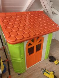 FEBER Feber House Casetta da Giardino per Bambini