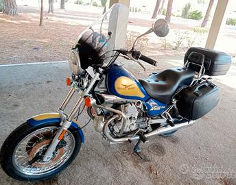 Moto Guzzi Nevada 750