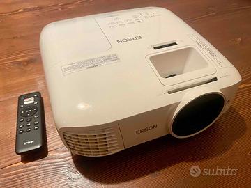 Proiettore Epson EH-TW5700