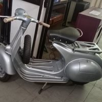 Vespa VB1 150 del 1958 - Eleganza d'epoca in mo