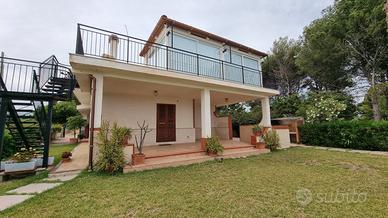 Villa a 70 metri dal mare - zona Caponegro Avola