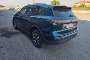 Volkswagen Tiguan 2.0 TDI 150 CV DSG R-Line