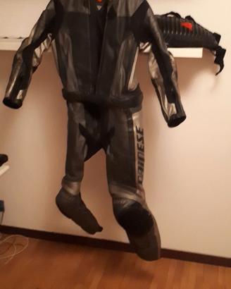 Tuta pelle moto Dainese taglia 50