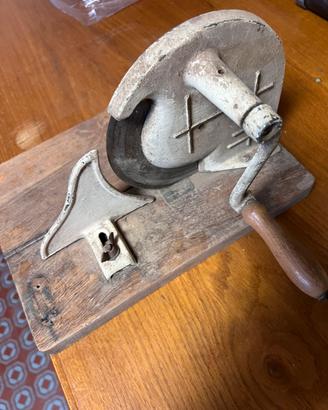 Affettatrice portatile manuale