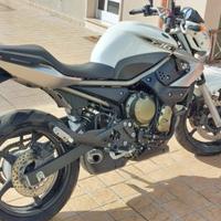 Yamaha XJ6 2010- 1418 km reali - garage - ott