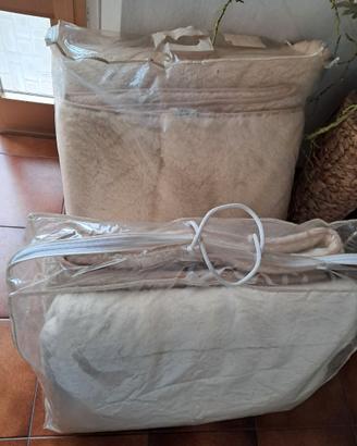 Coperta e coprimaterasso matrimoniali Merino