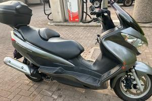 Burgman 200