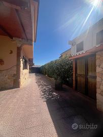 Rif. 516 baia verde - villa 2 livelli con giardino