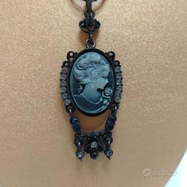 Cammeo Vintage con cristalli strass