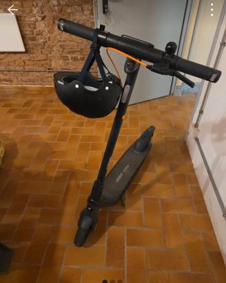 monopattino elettrico E2 PRO NINEBOT SEGWAY