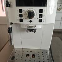 delonghi magnifica S