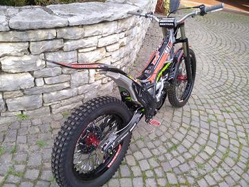 Moto trial vertigo combat r2 preparata gara
